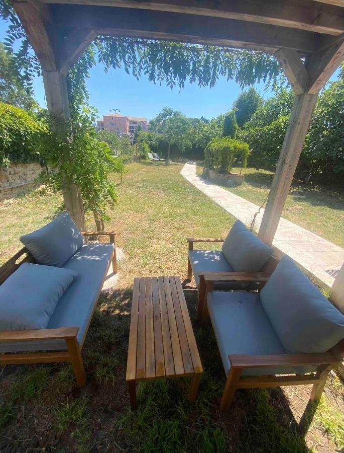 Petite Maison De Charme - Le Jardin Secret D'Alice Roquebrune-sur-Argens Exterior photo